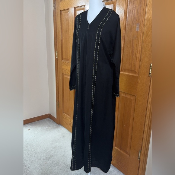 Abaya Black Gold Size 56 (2X-3X) Long Sleeve Maxi Lightweight Islamic Dress NEW - Picture 3 of 10